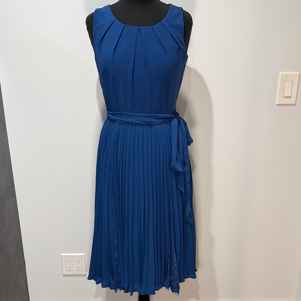 Jacques Vert Collection | Pleated Blue Sleeveless Dress w Lace Detail
